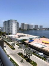 250 174th St in Sunny Isles Beach, FL - Building Photo - Building Photo