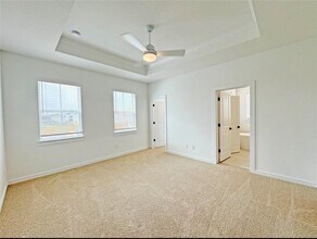 2213 Via Laura Ln in Houston, TX - Building Photo - Building Photo