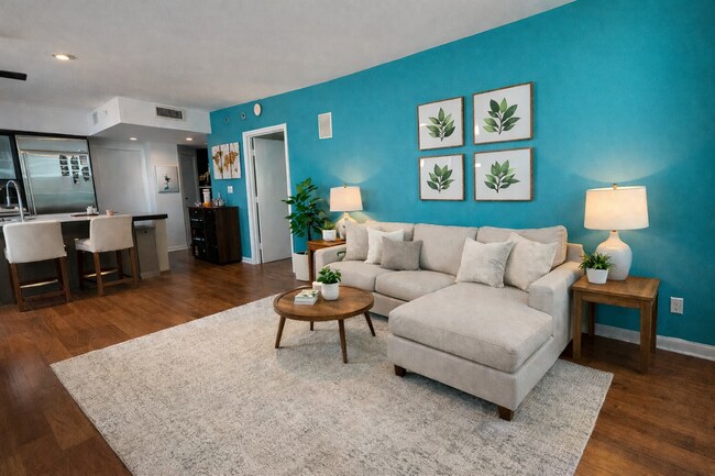 55 SE 6th St, Unit 3107 in Miami, FL - Building Photo - Building Photo