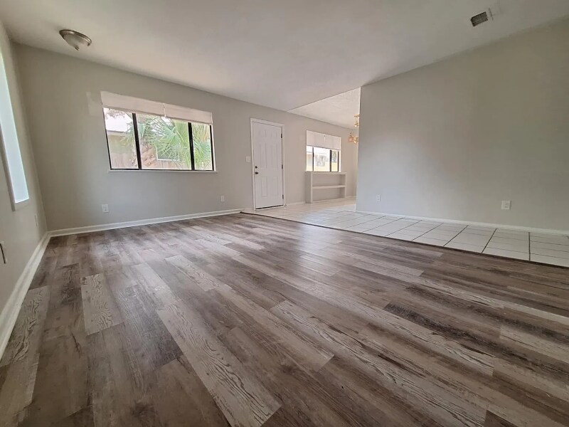6221 Pinetree Ave in Panama City, FL - Building Photo