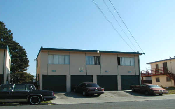 444 S 17th St in Richmond, CA - Foto de edificio - Building Photo