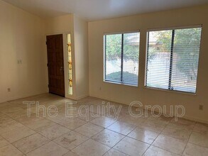 4845 W Cypress Ave in Visalia, CA - Building Photo - Building Photo