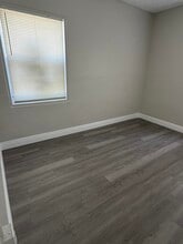 2850 NW 14th St in Fort Lauderdale, FL - Building Photo - Building Photo