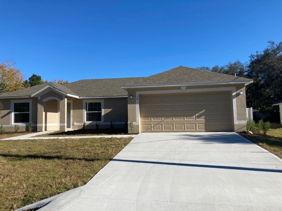 36 Furness Pl in Palm Coast, FL - Building Photo