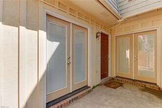 1041 Angler Ln in Virginia Beach, VA - Building Photo - Building Photo