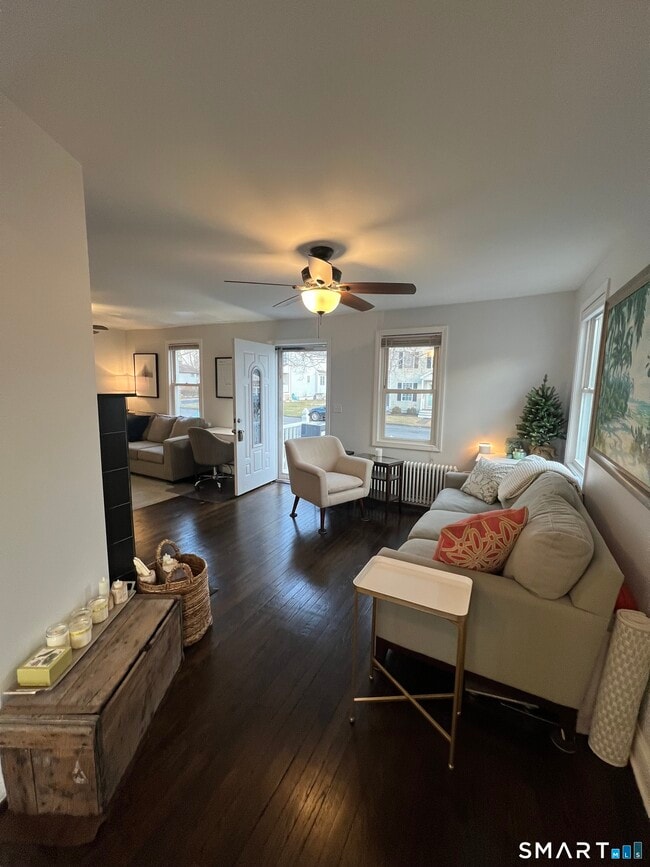 58 Annawon Ave in West Haven, CT - Building Photo - Building Photo