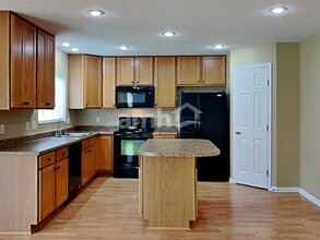 6607 Thistle Grove in Morrow, OH - Building Photo - Building Photo