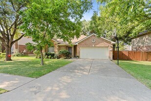 4129 Travis Country Cir in Austin, TX - Building Photo