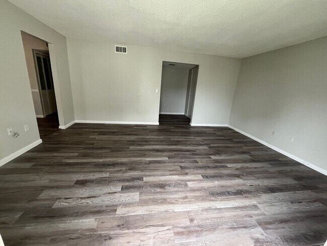 525 Conway Rd, Unit 154 in Orlando, FL - Foto de edificio - Building Photo