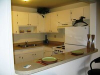 Building Photo - Monterey Garden Apartments in Tucson, Arizona