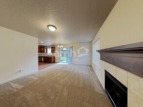 809 NE 115th Cir in Vancouver, WA - Building Photo - Building Photo