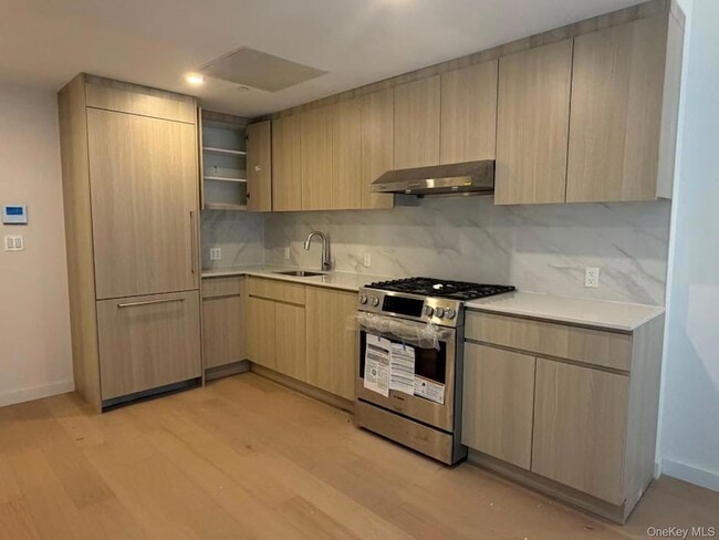 property at 33-71-71 Prince St