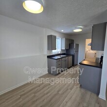 3829 Silver Lake Rd in Traverse City, MI - Building Photo - Building Photo