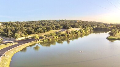 108 Horizon in Horseshoe Bay, TX - Building Photo - Building Photo