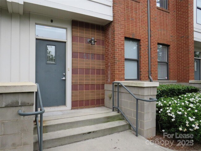 416 N McDowell St in Charlotte, NC - Building Photo - Building Photo