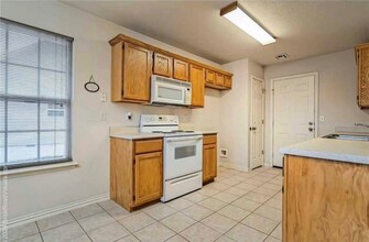 32 Watson Dr in Bella Vista, AR - Building Photo - Building Photo