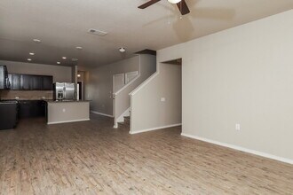 5930 Bridle Bnd in San Antonio, TX - Building Photo - Building Photo