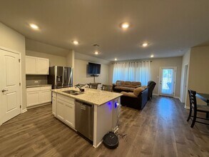 127 Emerald Star Ln in Lafayette, LA - Building Photo - Building Photo