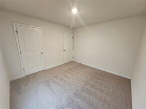 5381 Aster Pl in Oakwood, GA - Building Photo - Building Photo