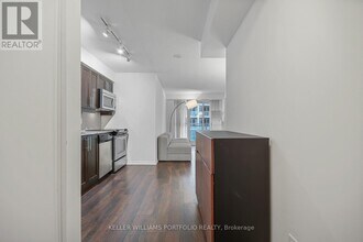 35 Bastion St in Toronto, ON - Building Photo - Building Photo