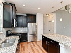 2205 Capulet St in Austin, TX - Building Photo - Building Photo