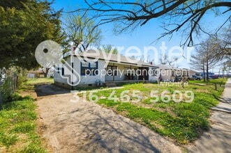 2322 S Emporia St in Wichita, KS - Building Photo - Building Photo