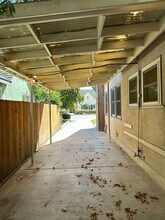 2606 Sunset Ave in Bakersfield, CA - Building Photo - Building Photo