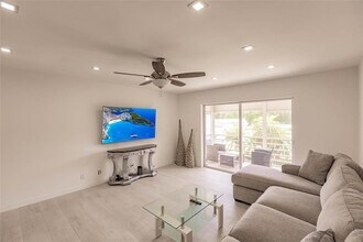 4100 N 58th Ave in Hollywood, FL - Building Photo - Building Photo