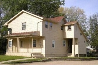 209 S Lake Ave in Sioux Falls, SD - Building Photo - Building Photo