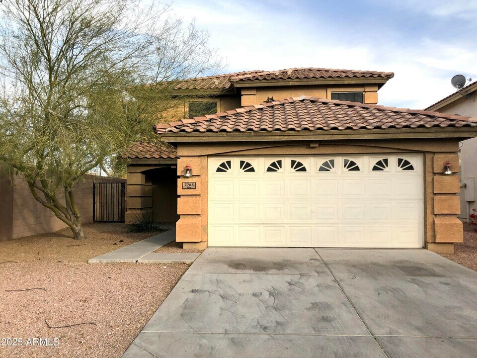 7783 N 56th Ln in Glendale, AZ - Building Photo