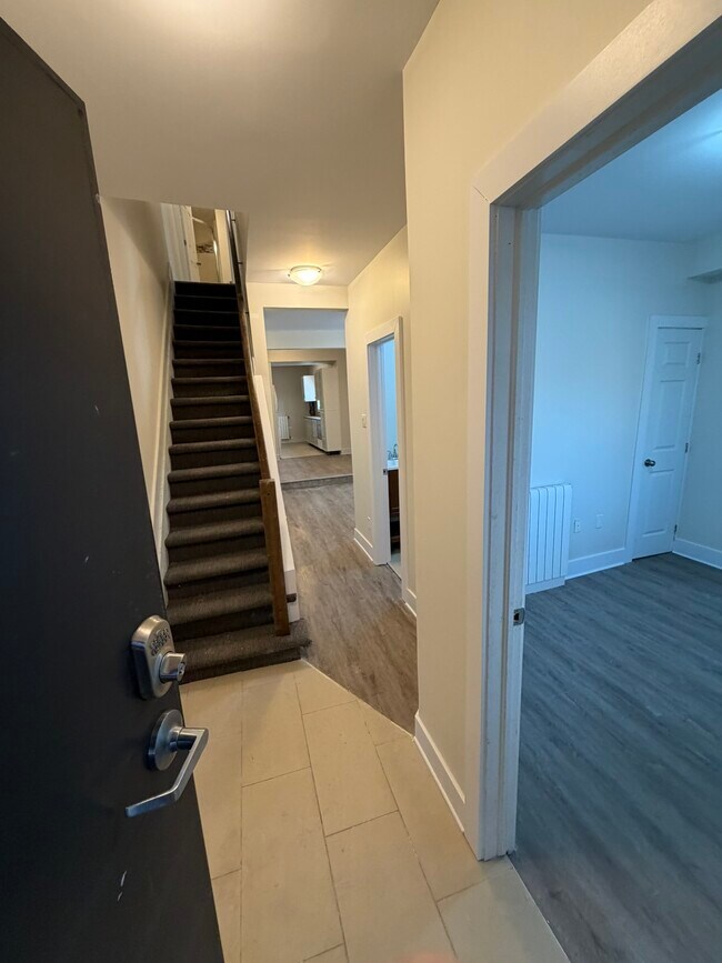 466 Nelson St in Ottawa, ON - Building Photo - Building Photo