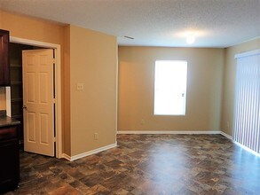 2170 Bridlewood Dr in Franklin, IN - Building Photo - Building Photo