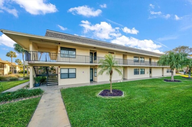 property at 12300 Vonn Rd