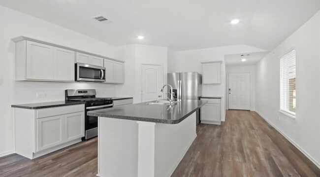 23815 Hilltop Cyn Ln in Spring, TX - Building Photo - Building Photo