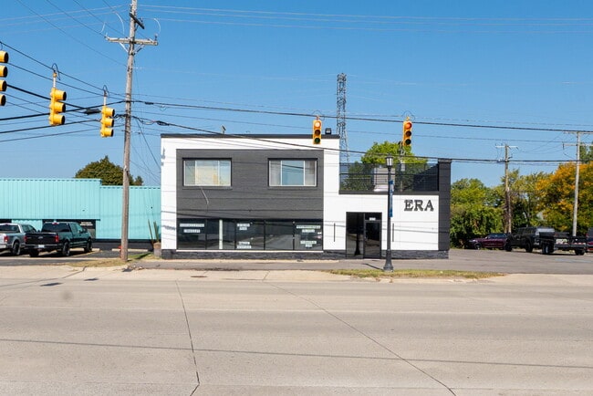1075 E West Maple Rd
