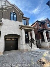 1415 Oakmont Cmn in Burlington, ON - Building Photo - Building Photo