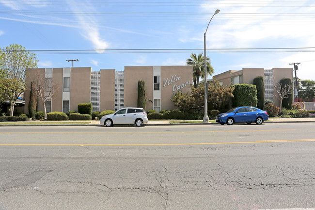 Villa Capri in Long Beach, CA - Building Photo - Building Photo