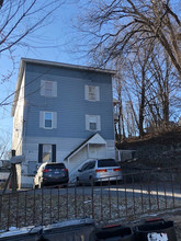 475 Washington Ave in Waterbury, CT - Building Photo - Building Photo