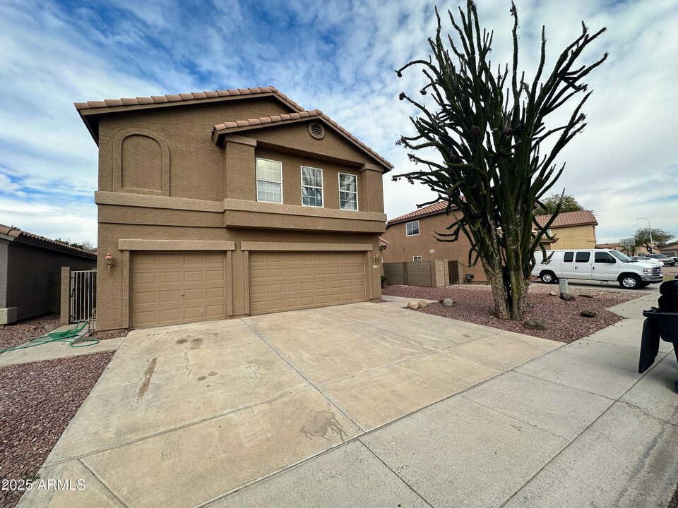 1392 W Morelos St in Chandler, AZ - Building Photo