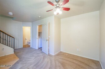 947 W Wendy Way in Gilbert, AZ - Foto de edificio - Building Photo