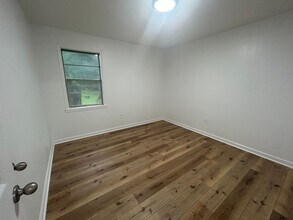 912 S Washington Ave in Brownsville, TN - Building Photo - Building Photo