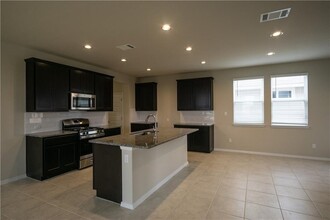 179 White Dunes Dr in Maxwell, TX - Building Photo - Building Photo