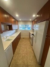 1721 Northfield Square in Northfield, IL - Building Photo - Building Photo