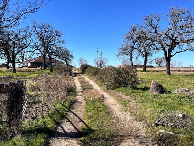 property at 162 FM 672
