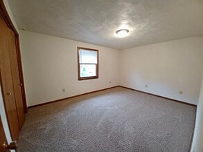115 Edgewater Village in Latrobe, PA - Building Photo - Building Photo