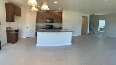 3116 Armstrong Spring Dr in Kissimmee, FL - Foto de edificio - Building Photo