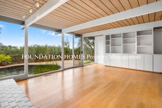 332 Ridgewood Ave in Mill Valley, CA - Building Photo - Building Photo