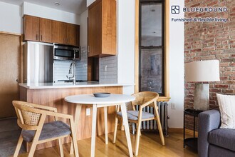 212 Lafayette St in New York, NY - Building Photo - Building Photo