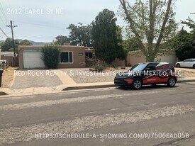 2612 Carol St NE in Albuquerque, NM - Building Photo
