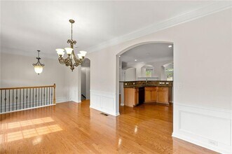 10870 Brunson Dr in Duluth, GA - Building Photo - Building Photo